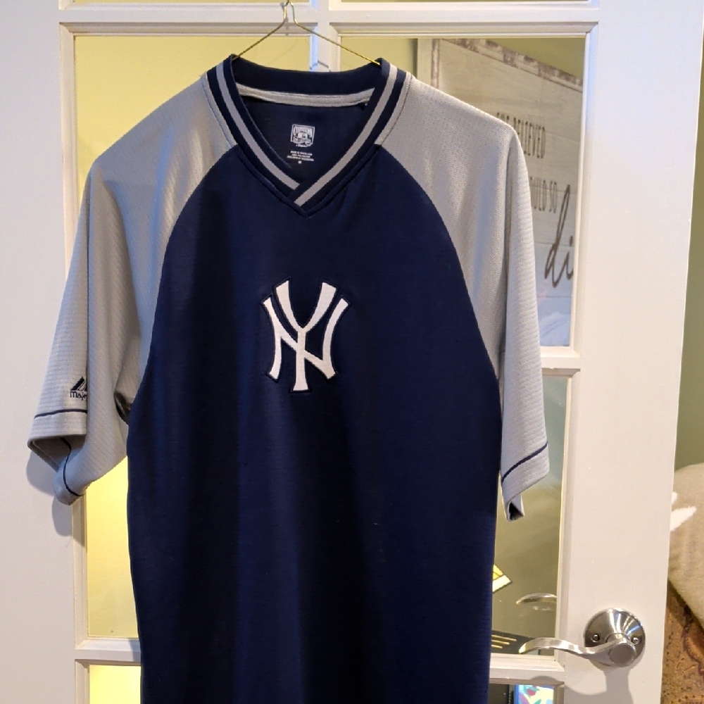 NY Yankees Majestic Navy and Gray Baseball Jersey